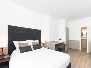 Appartements LivinParis - Luxury 4 Bedrooms Opera I : photos des chambres