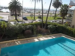 Appartement Front de Mer avec Piscine - Garavan