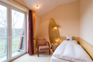 Single Room with Bathroom room in Hotel Heinz