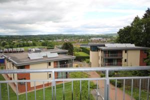 Perth Youth Hostel and Apartments