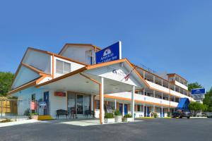 Americas Best Value Inn & Suites Branson - Near the Strip