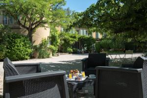 Hotels Logis Hotel Castel Mouisson : photos des chambres