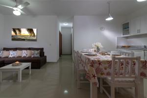 Los Flamencos Aparthotel Beach Club