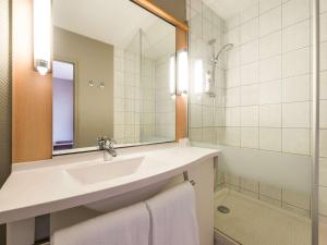 Hotels Hotel Ibis Cognac Centre : photos des chambres