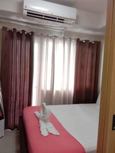 RLR Condo at Shell Residences