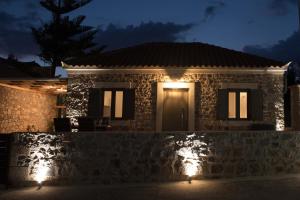 Calme Suites Mani Messinia Greece