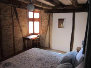 B&B / Chambres d'hotes La lauze et l'anguille : photos des chambres