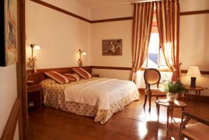 Hotels Grand Hotel de France : Chambre Familiale Confort