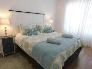 Rivertides Self Catering Guest House - 韦尔德里夫