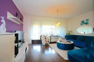 ProFair Apartments Hannover near Fairgrounds- Entrance Sud - Laatzen