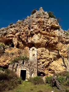 Via Civita 28, 75100, Matera, Basilicata, Italy.