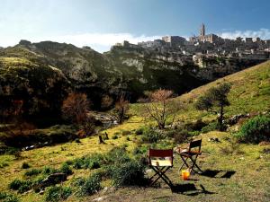 Via Civita 28, 75100, Matera, Basilicata, Italy.