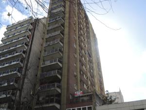 Recoleta, gran ubicación, piscina, cerca Metro, WiFi