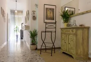 La Casa Di Elda - Collabassa