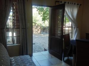 13 @ Rhinoroad Nelspruit