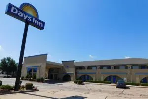 Days Inn by Wyndham Oklahoma City NW Expressway - 贝瑟尼