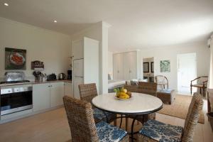 Camberley Wines - Luxury Accommodation