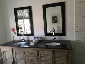 Camberley Wines - Luxury Accommodation