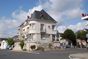 Hotels The Originals City, Hotel Le Bellevue, Montrichard (Inter-Hotel) : photos des chambres