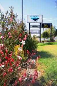 Hi Way Motor Inn