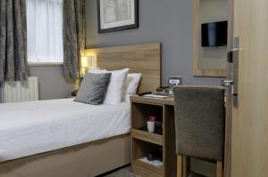 Standard Single Room room in Best Western Plus Oxford Linton Lodge