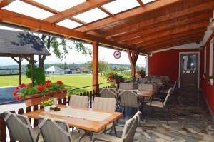 Gostilna s prenocisci Danica