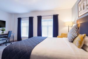 Standard Double Room room in Temple Bar Hotel