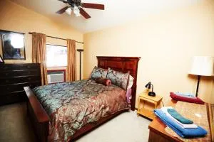 Devils Tower Lodge - Belle Creek