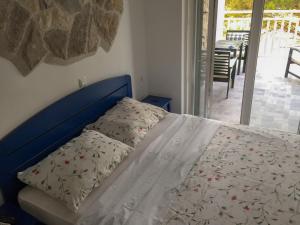 Apartments Pomeštak