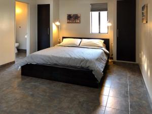 Queen Studio room in Sequoia Resort