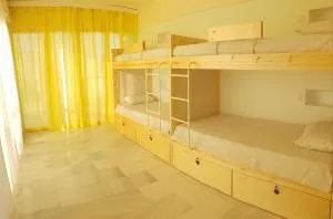 NEX Hostel - Ayios Dhometios