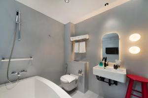 XY Hotel Bugis Singapore image 34