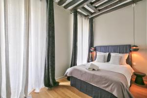 Appartements 70 - Authentic Parisian Flat : photos des chambres