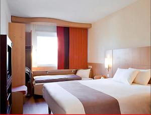Hotels ibis Lyon Est Beynost : Chambre Standard avec 1 Lit Double et 1 Lit Simple - Non remboursable