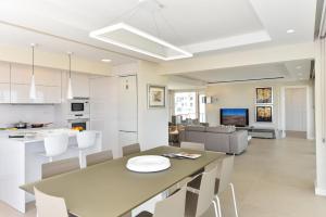 Blue Ocean by VillaGranCanaria