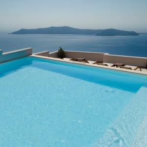 Gold Suites - Small Luxury Hotels of the World Santorini Greece