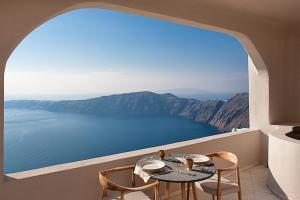 Gold Suites - Small Luxury Hotels of the World Santorini Greece