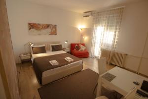 Apartment Drama Center