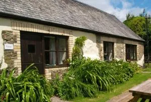 Forge Cottage - Langtree