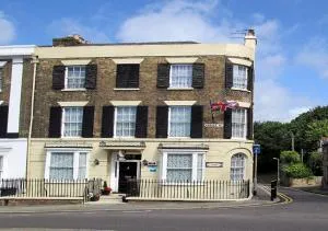 Number One Guesthouse - Dover