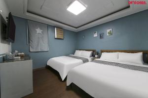 Sinchon Sisters Hostel