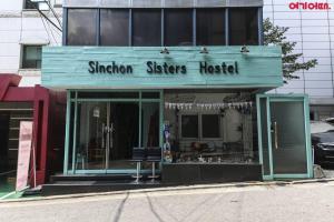 Sinchon Sisters Hostel - Hostels, Seoul