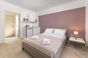 Astoria Studio II, Rhodes City Center - Brand New bathroom