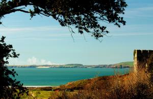 Castlemead Country House By The Sea