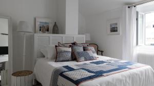 Villas La maison de Colette, Traditionnelle Maison d'Armateur de 3 chambres et 3 salles de bains : photos des chambres