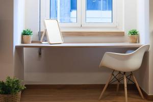 TONIS 4BD near Classy KOLONAKI, locals enjoy it