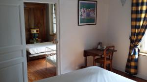 B&B / Chambres d'hotes La Heraudiere Bed & Breakfast : photos des chambres