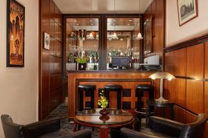 Hotels Hotel Raspail Montparnasse : photos des chambres