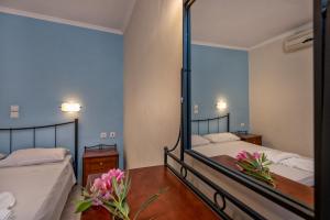 Tsiolis Studios & Apartments Zakynthos Greece