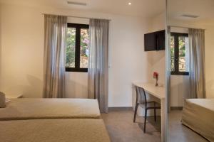 Two-Bedroom Apartment room in Domaine Arcobiato
